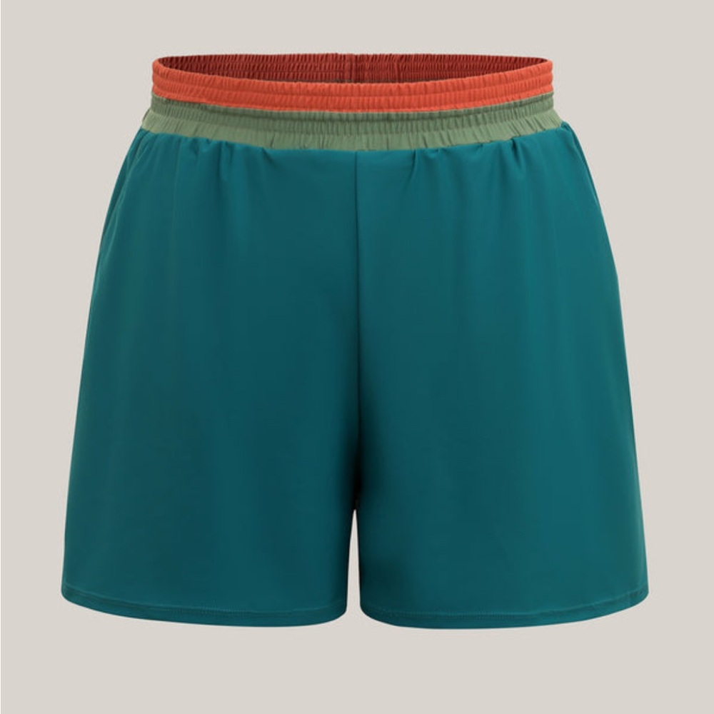 Bloomchic Women’s Colorful Swim Shorts NWT Size 22-24